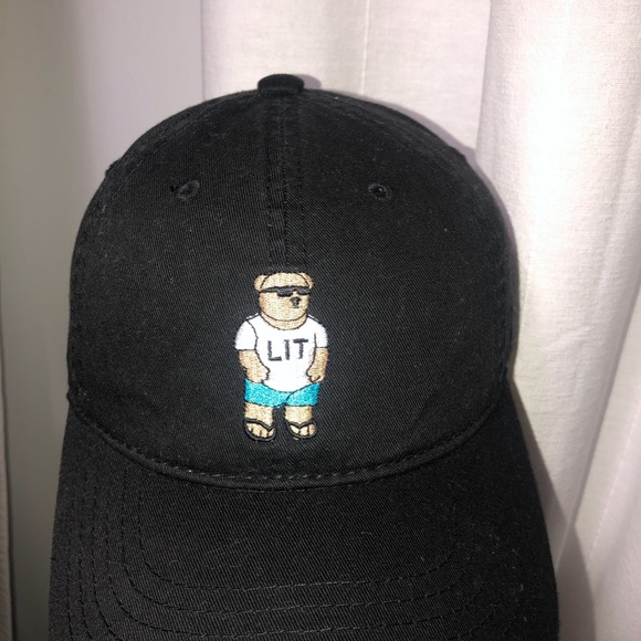 Lit bear cap - Picture 3 of 3